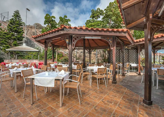 Hovima Jardin Caleta Hotel 3*