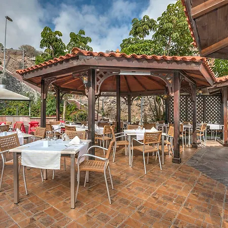 Hovima Jardin Caleta Szálloda 3*