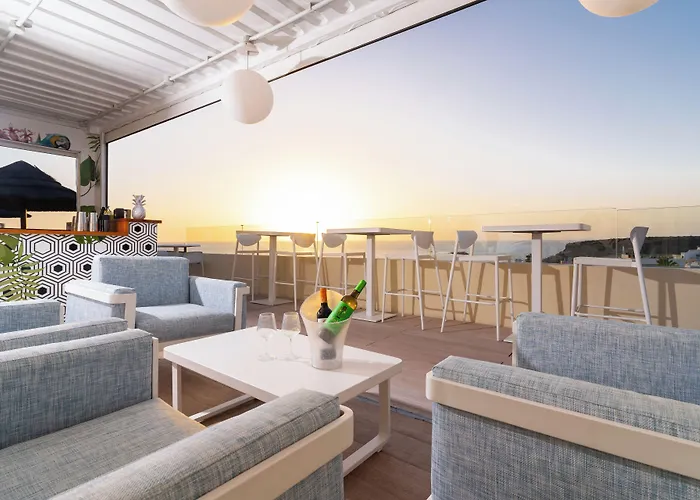 Hotel Hovima Jardin Caleta 3*